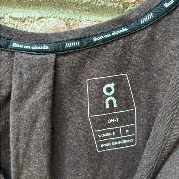 ON Runing Short Sleeve Women’s On-T Tee Top Brown Medium Swiss Engineering - Picture 5 of 7